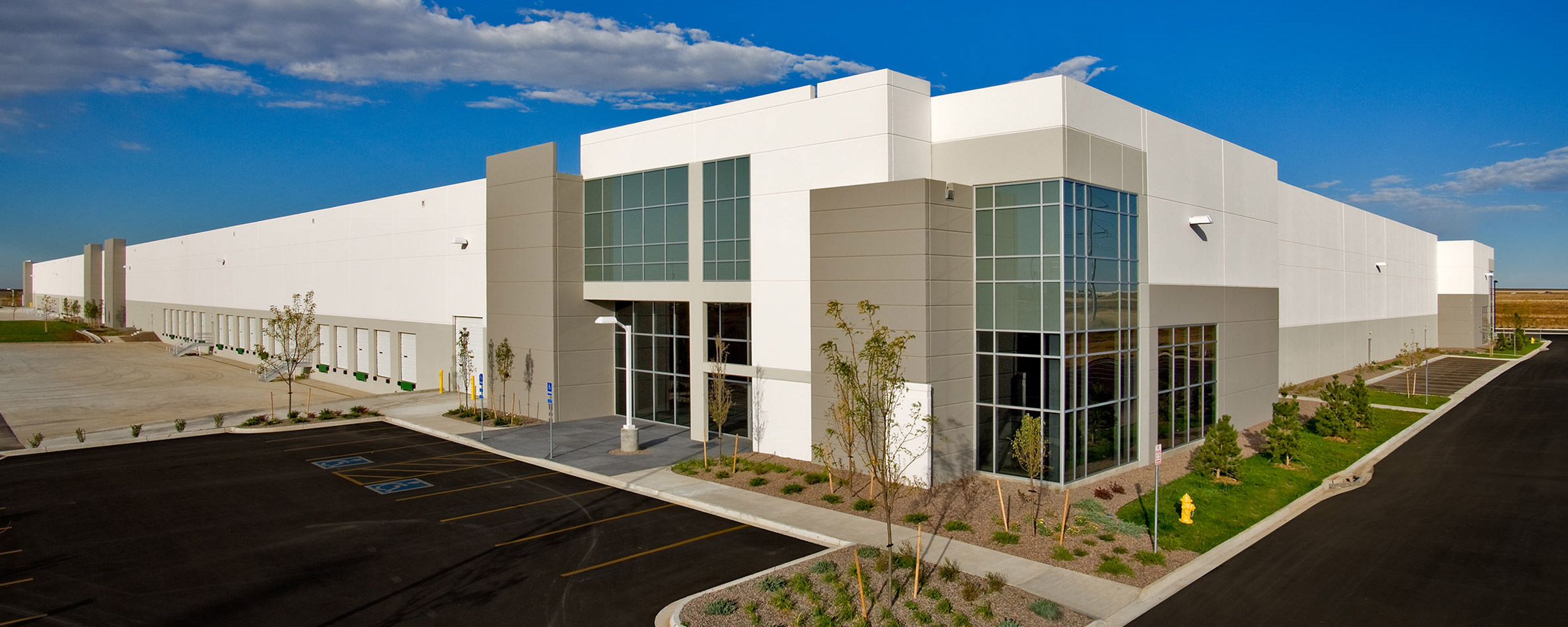 Aurora Commerce Center Lauth